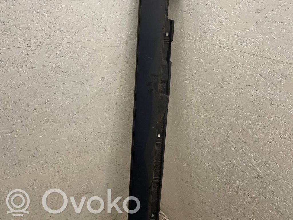 Volvo V50 Kynnys 