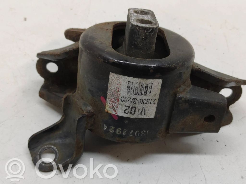 Hyundai i40 Engine mount bracket 