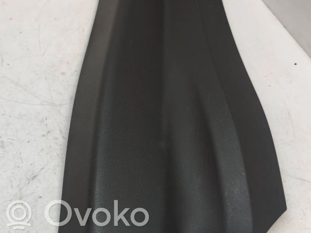 BMW X1 F48 F49 Osłona środkowa słupka / C 