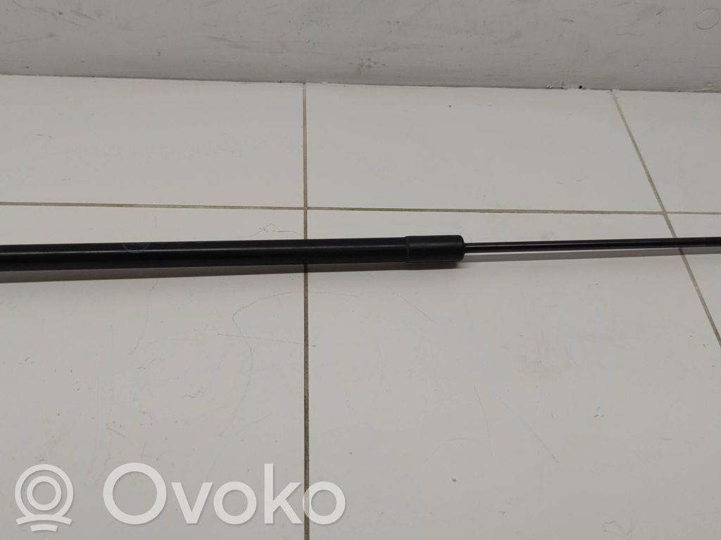 Ford Focus Amortyzator klapy tylnej bagażnika 