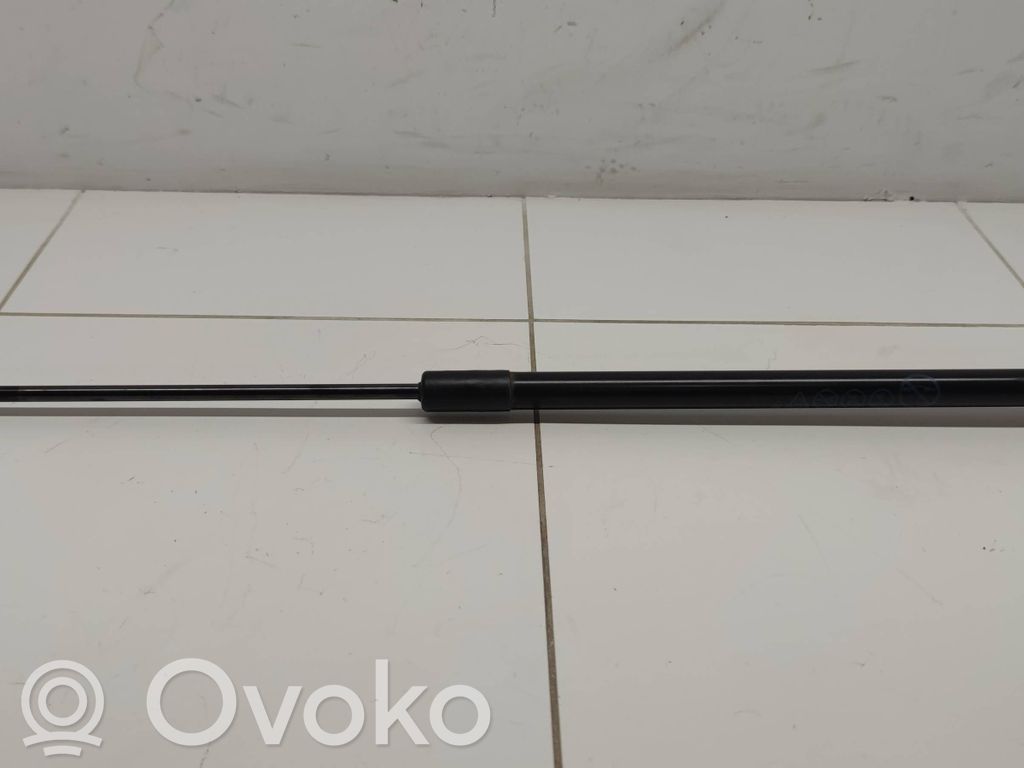 Ford Focus Amortyzator klapy tylnej bagażnika 
