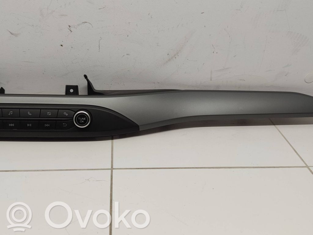 Ford Focus Ramka schowka deski rozdzielczej 