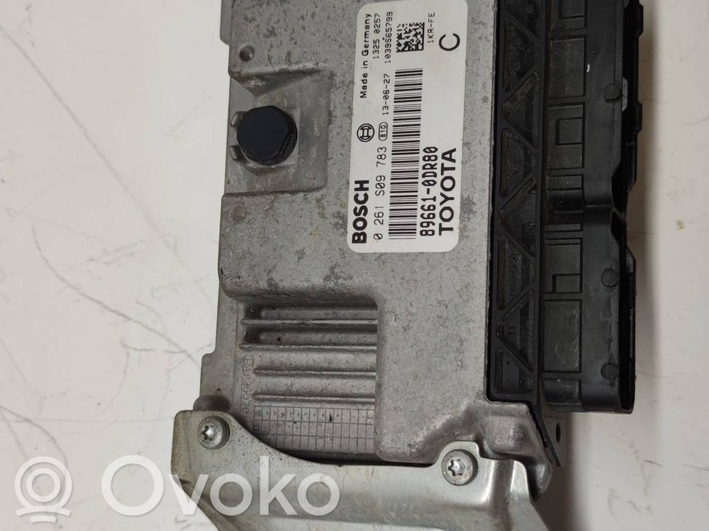 Toyota Yaris Engine control unit/module 