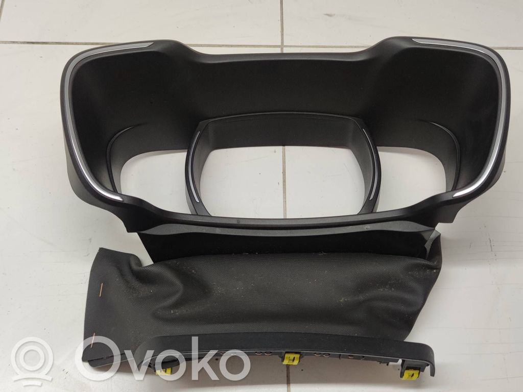 Renault Kadjar Verkleidung des Armaturenbretts 