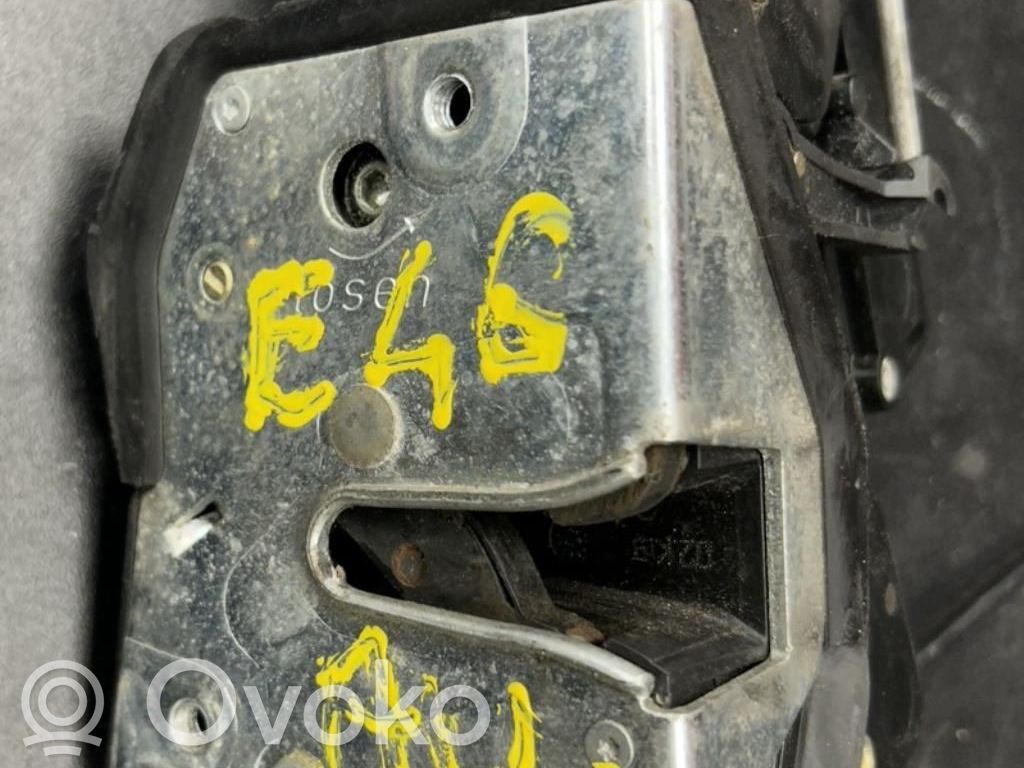 Front door lock   02K9