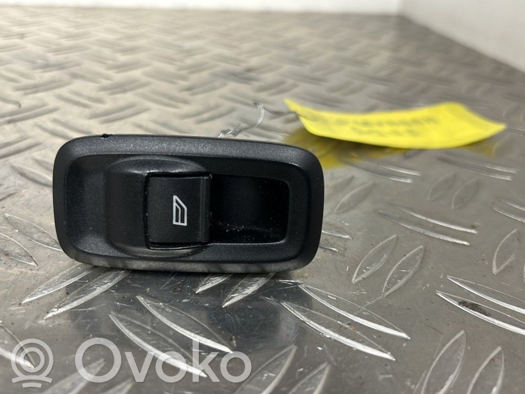 Ford Fiesta Electric window control switch 