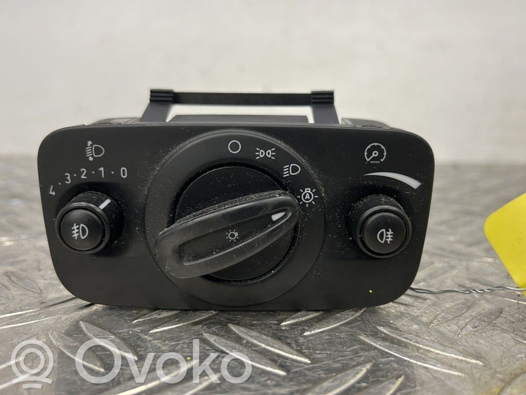 Interruptor de luz   AV6T13A024CA