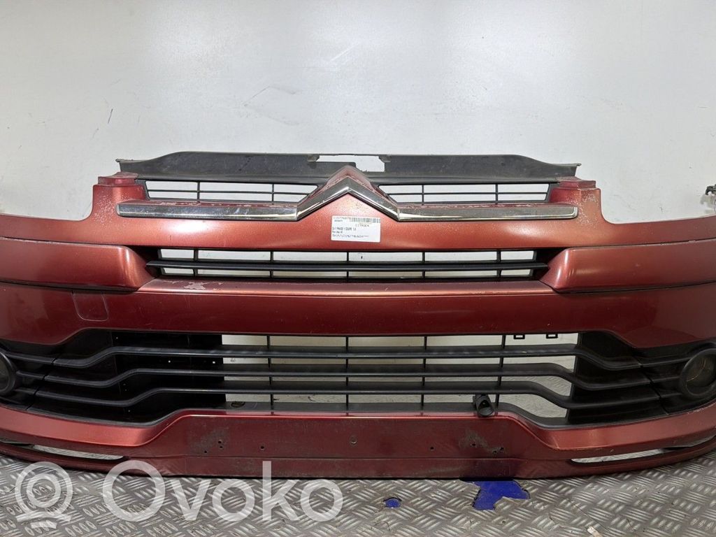 Citroen C4 I Parachoques delantero 