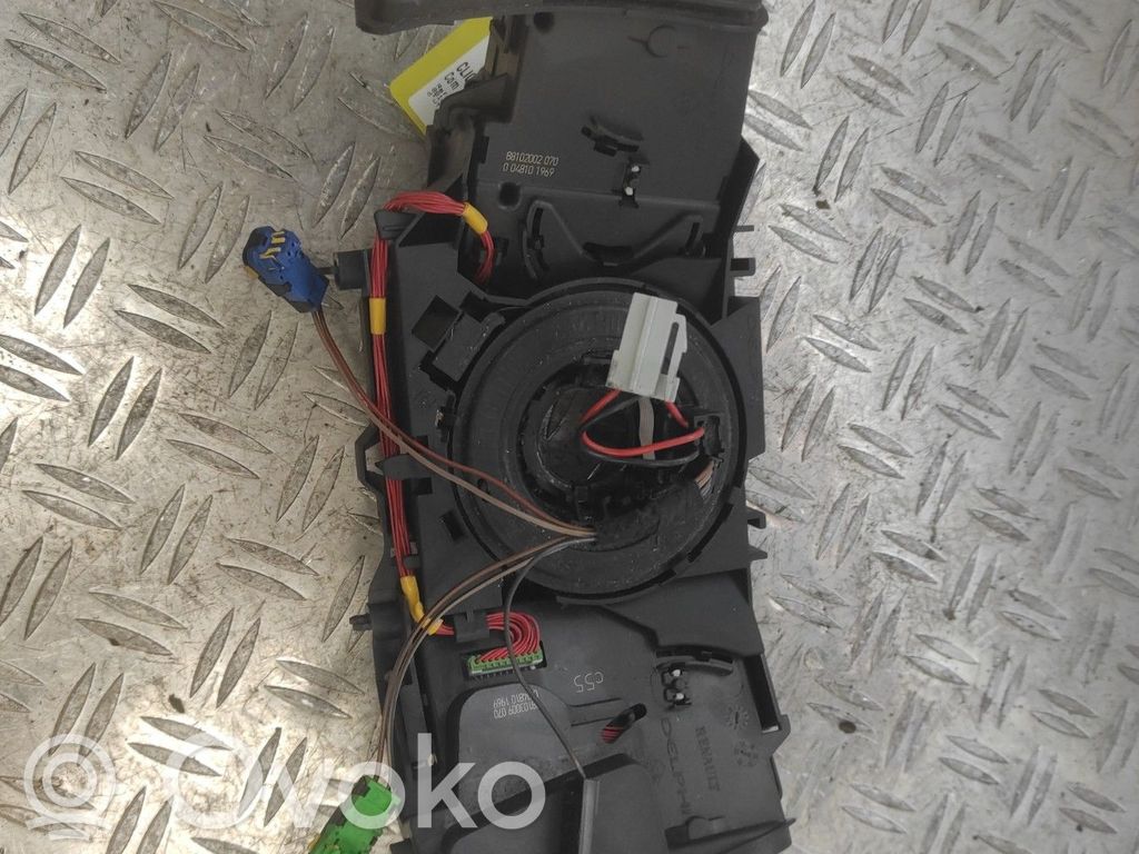 Renault Clio III Pyyhkimen/suuntavilkun vipukytkin 