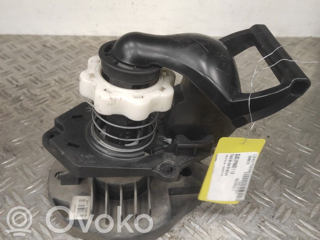 Renault Clio III Support roue de secours 
