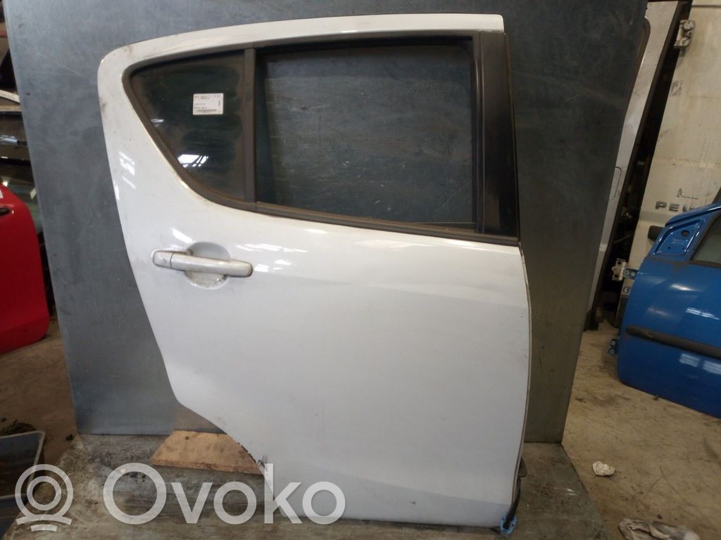 Opel Agila B Puerta trasera 