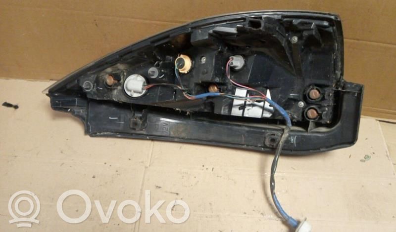 Mazda 5 Luz trasera/de freno 