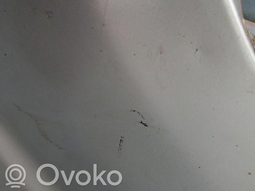 Toyota Corolla Verso E121 Guardabarro 