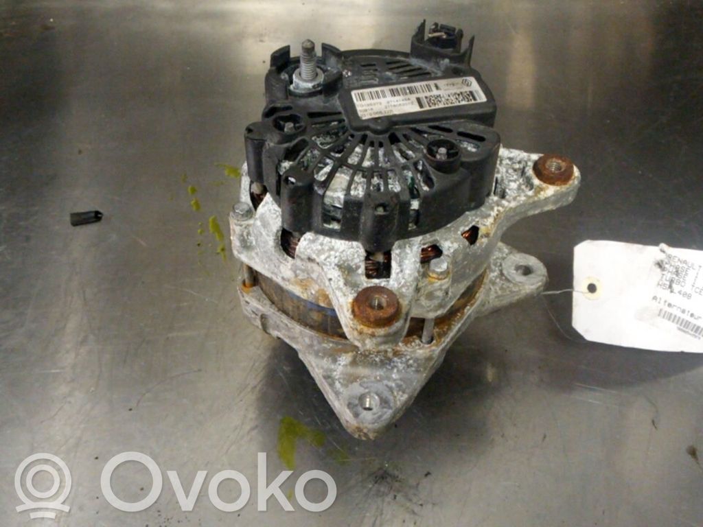 Renault Captur Generator/alternator 