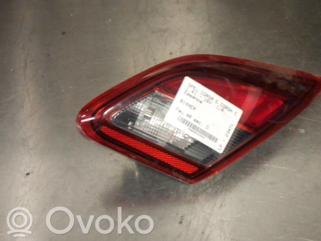 Tailgate rear/tail lights   13454501