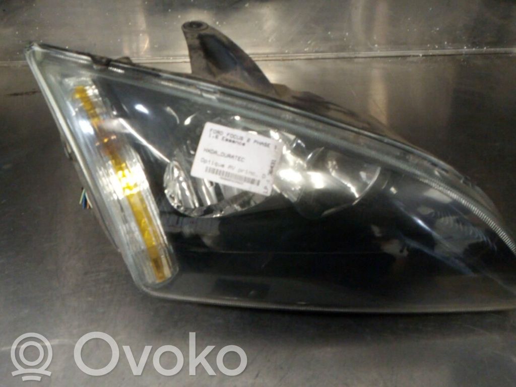 Headlight/headlamp   1480979
