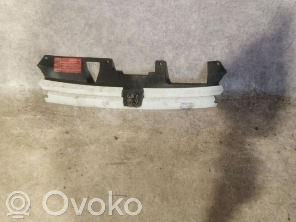 Peugeot 306 Etusäleikkö 