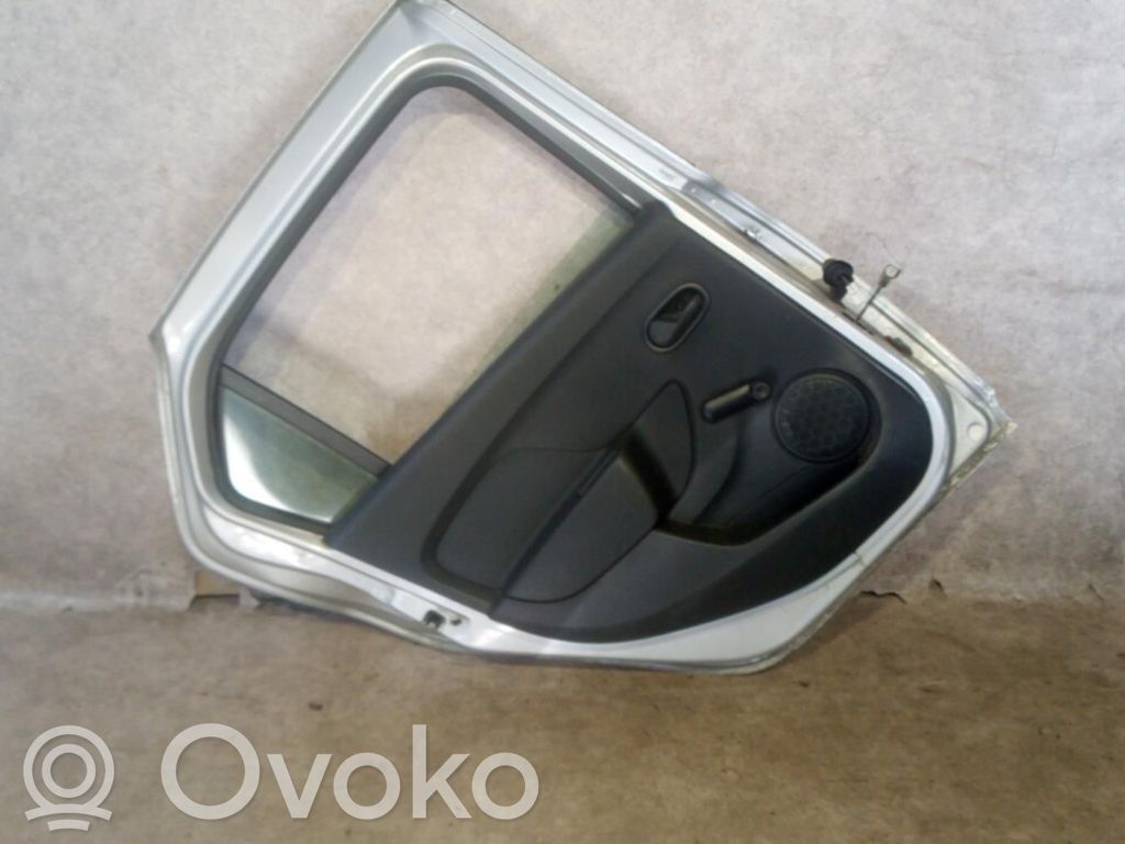 Puerta trasera   821012282R
