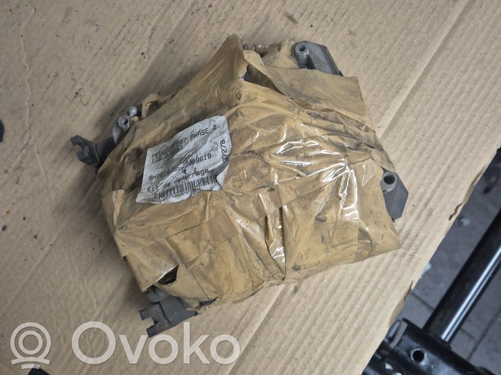 Peugeot 207 Kit cu ECU motor și set închidere uși 