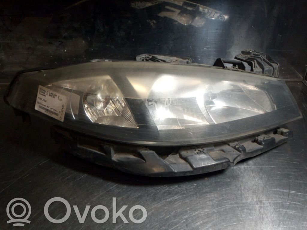 Scheinwerfer   7701061671