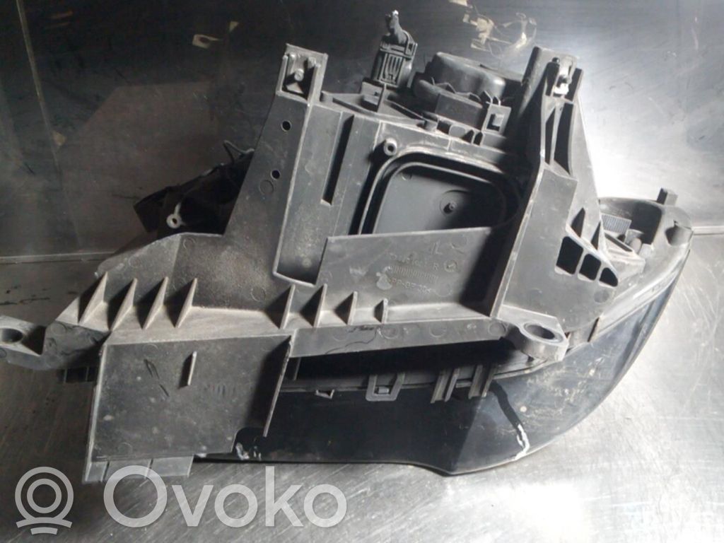 Scheinwerfer   63127162190