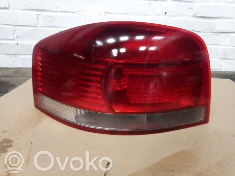 Takavalot   8P0945095