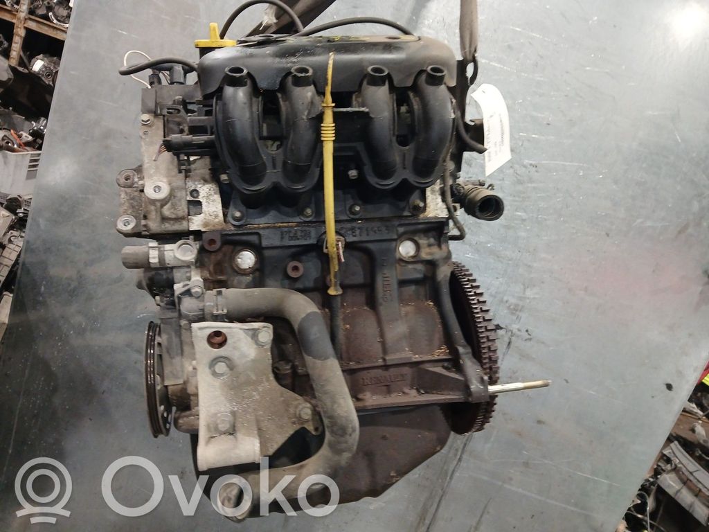 Moottori   7701473162