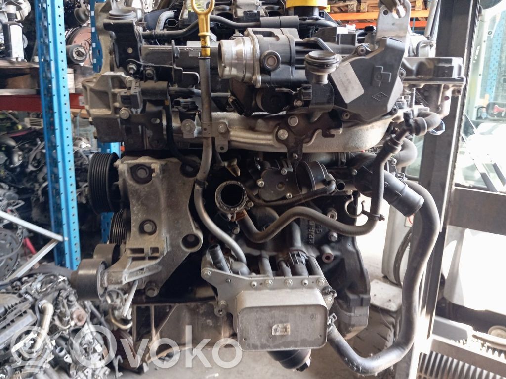 Variklis   8201532500