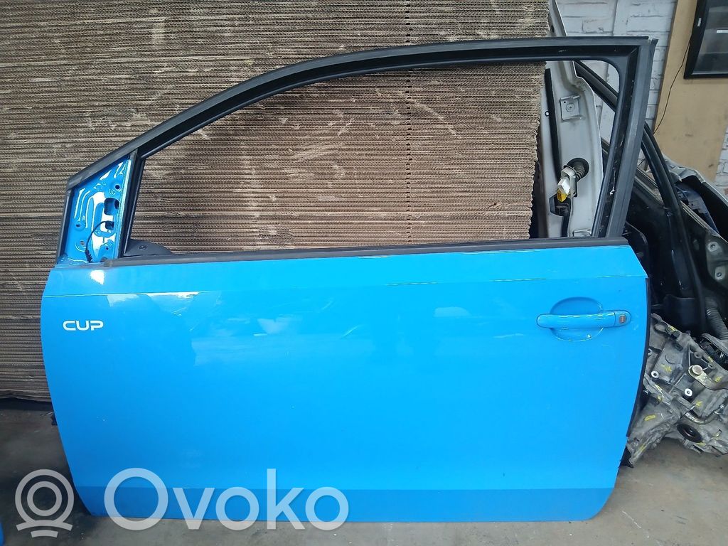 Volkswagen Up Puerta delantera 