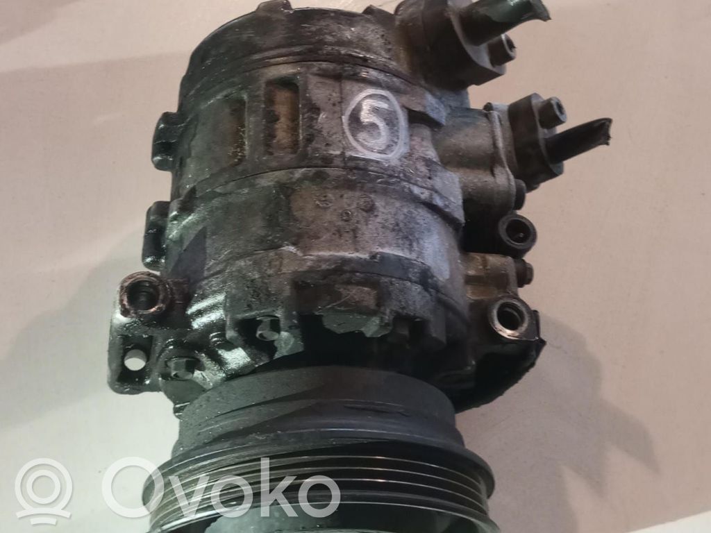 Ilmastointilaitteen kompressorin pumppu (A/C)   64528385050,227074