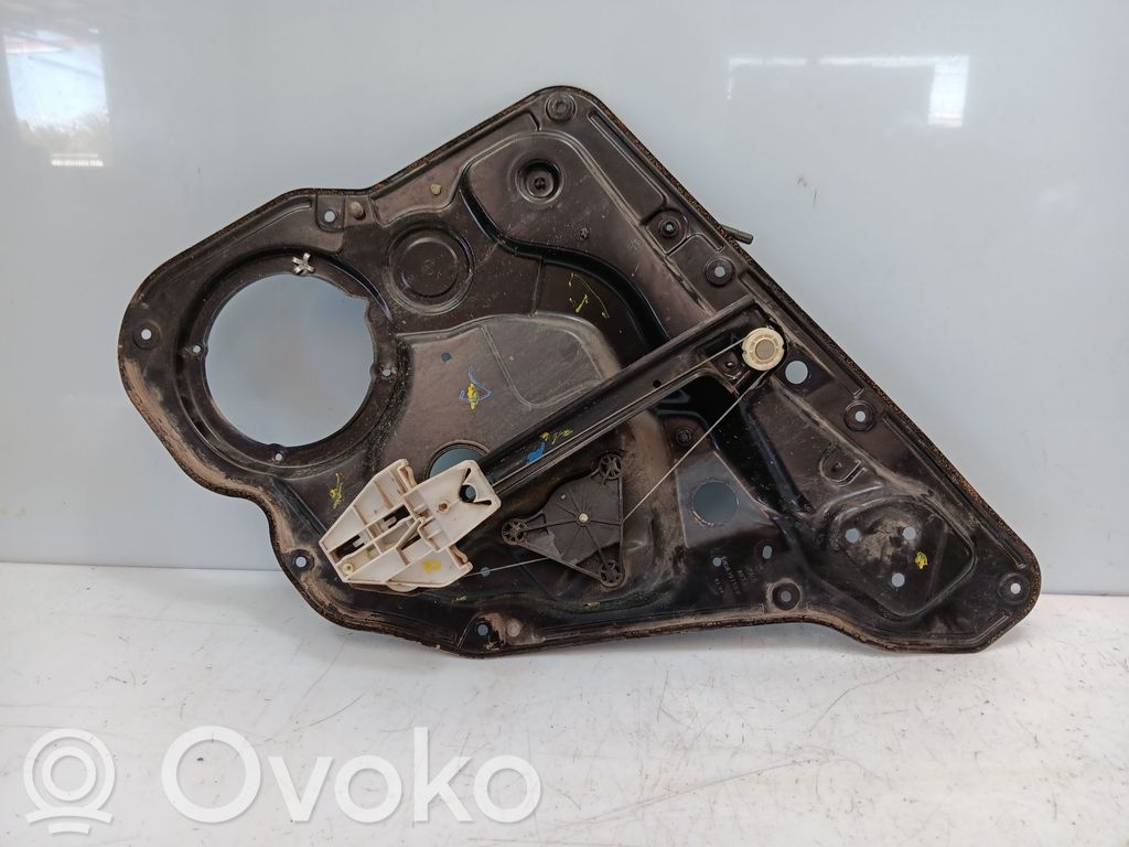 Seat Toledo II (1M) Szyba karoseryjna tylna 