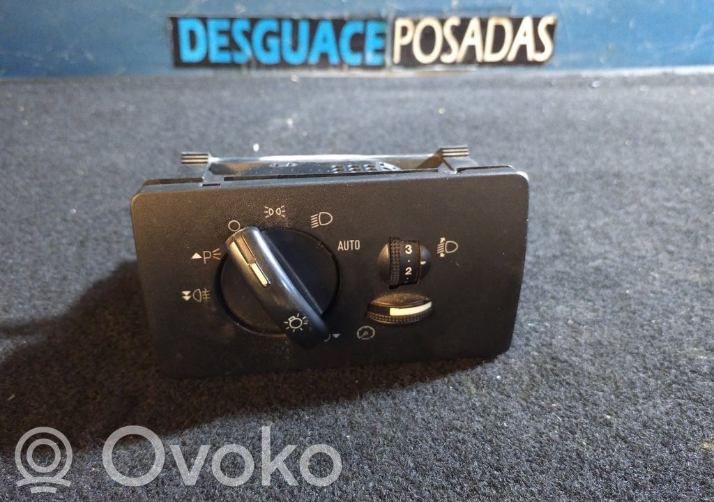 Interruptor de control del panel de luces   4S7T13A024,AA