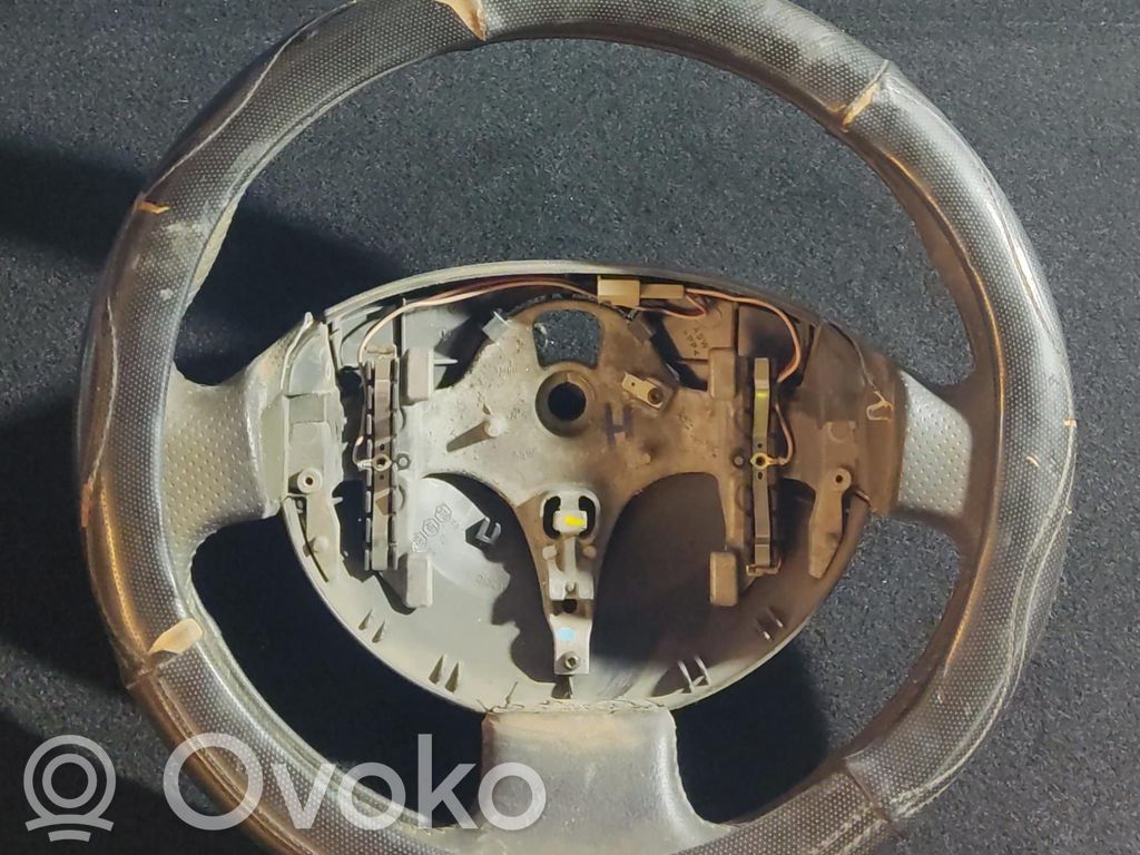 Ohjauspyörä   8200282593A,232906