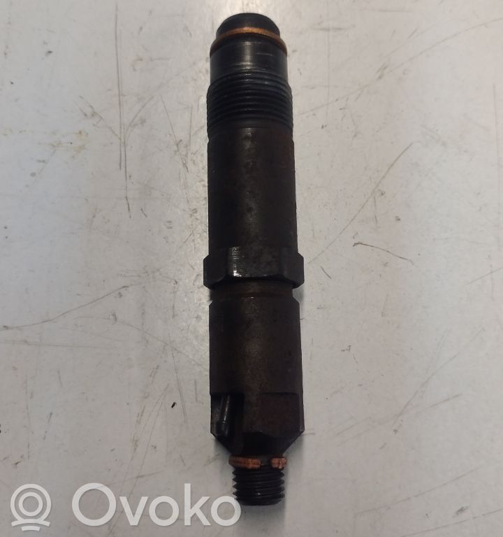 Inyector de combustible   LDC010R01,236334
