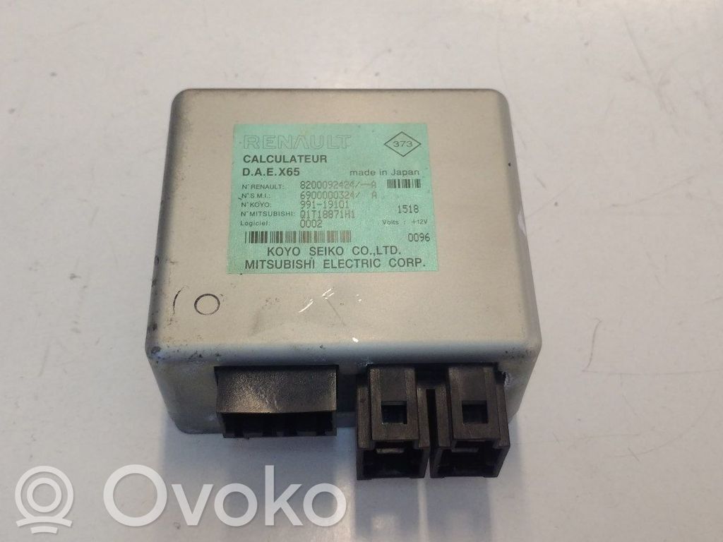 Renault Clio II Unidad de control/módulo de la dirección asistida 