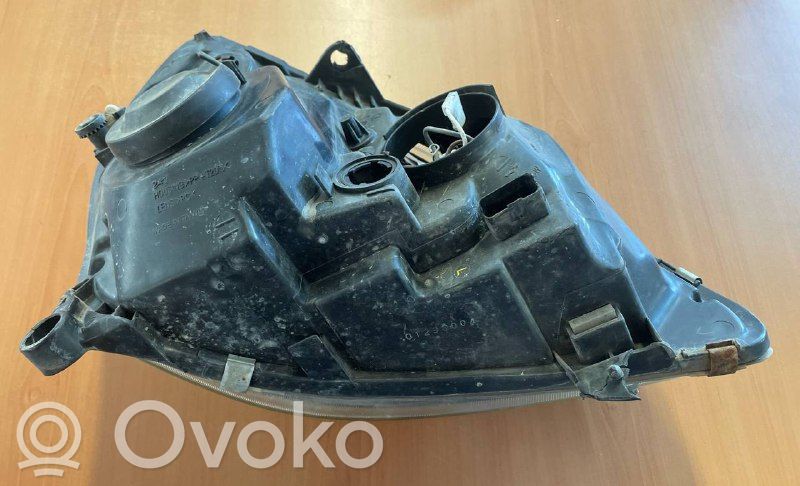 Renault Clio II Scheinwerfer 