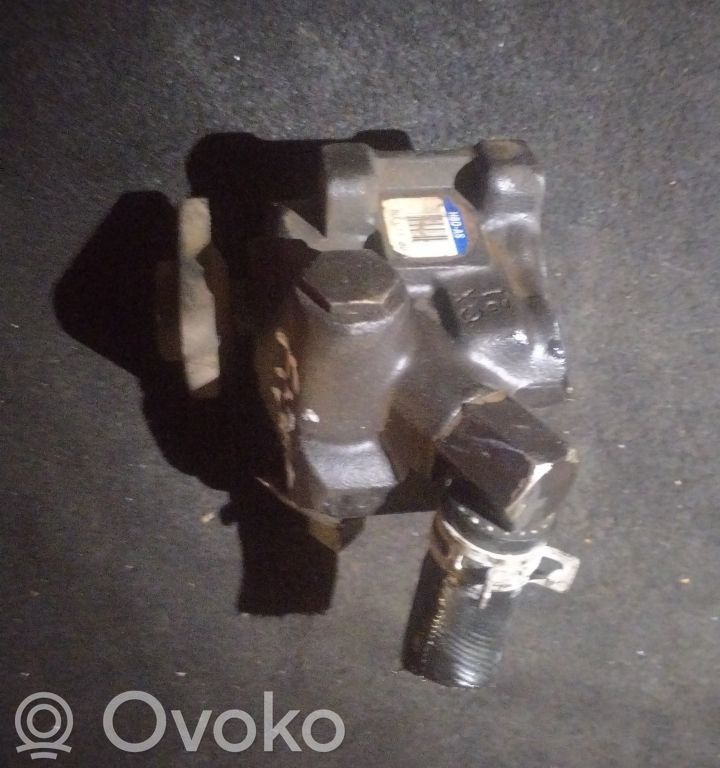 Muu moottoritilan osa   2T143A696,2T143A696AJU30
