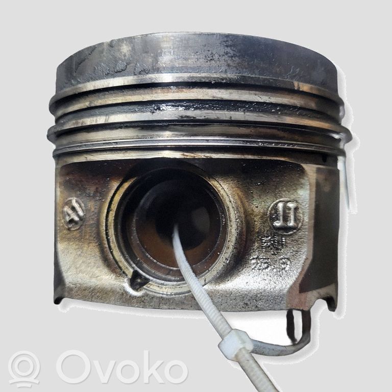 Volvo V60 Piston 