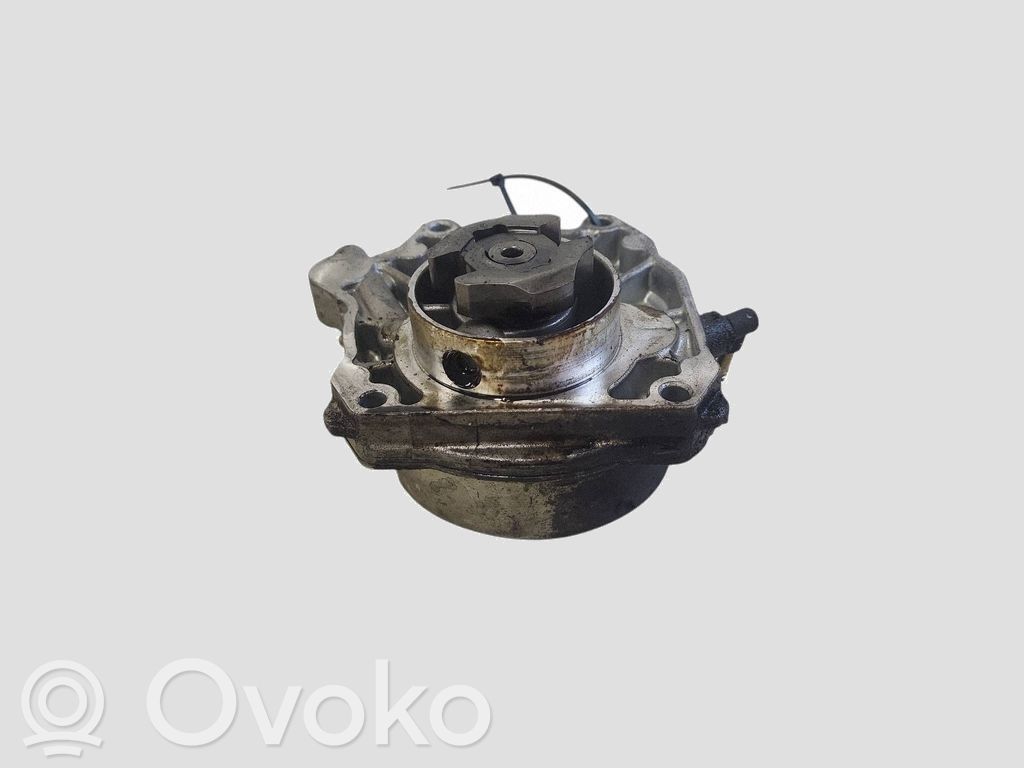 Opel Insignia A Pompă vacuum 