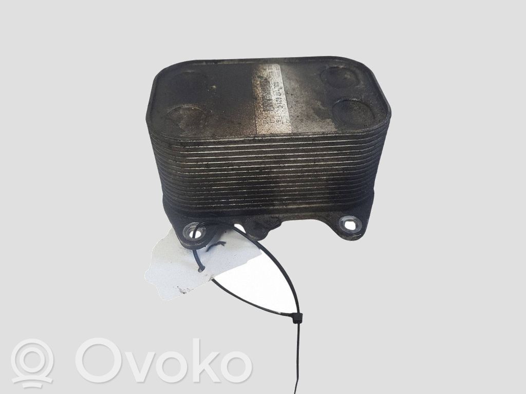 Volkswagen Amarok Supporto di montaggio del filtro dell’olio