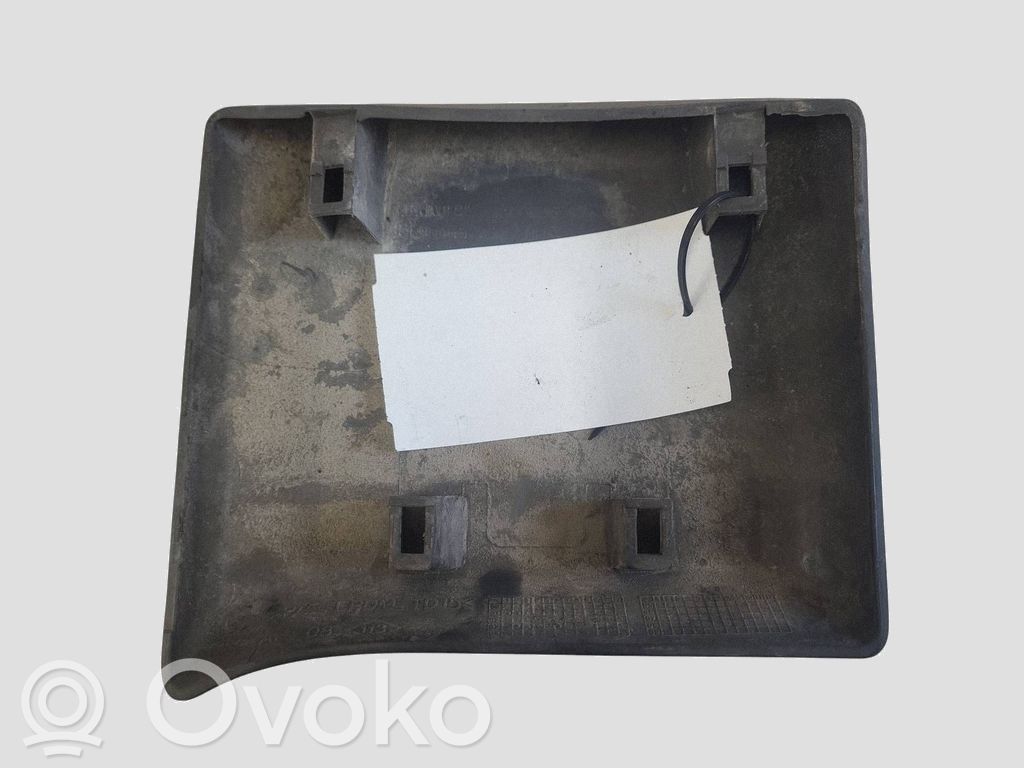 Renault Trafic II (X83) Rivestimento della portiera anteriore (modanatura)