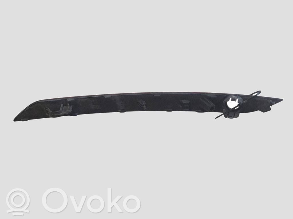 Volvo V60 Reflector spate 
