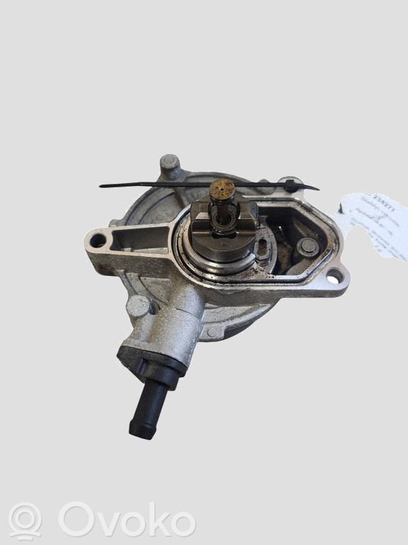 Hyundai i30 Pompă vacuum 