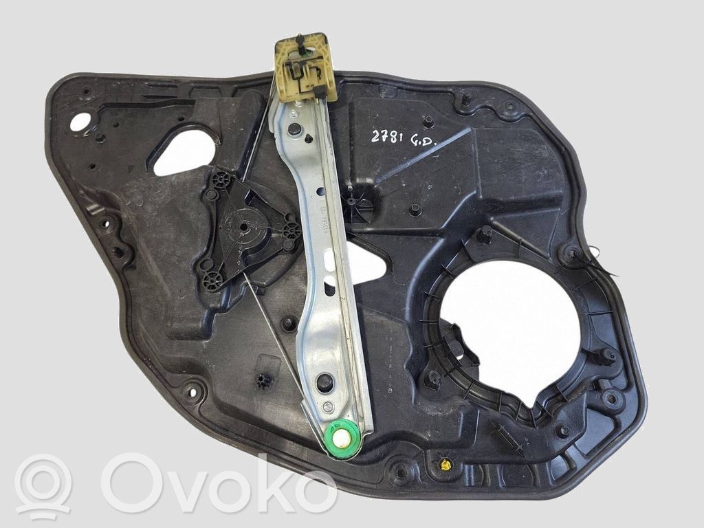 Volvo V70 Meccanismo di sollevamento del finestrino posteriore senza motorino 