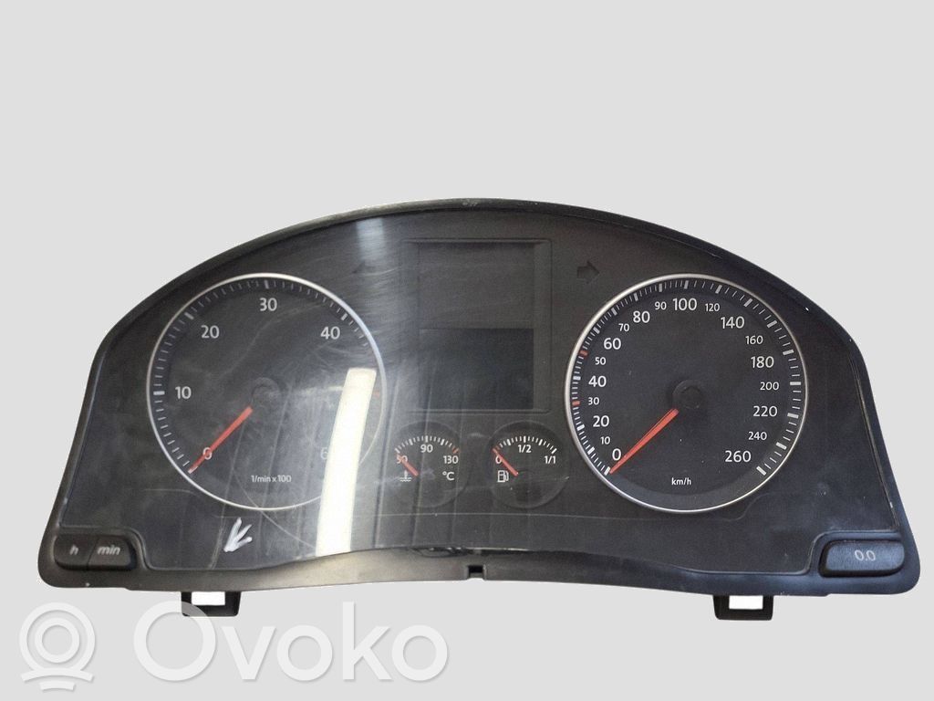 Volkswagen Golf V Nopeusmittari (mittaristo) 