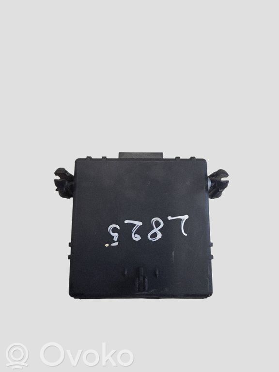 Audi A3 S3 A3 Sportback 8P Modulo di controllo accesso 