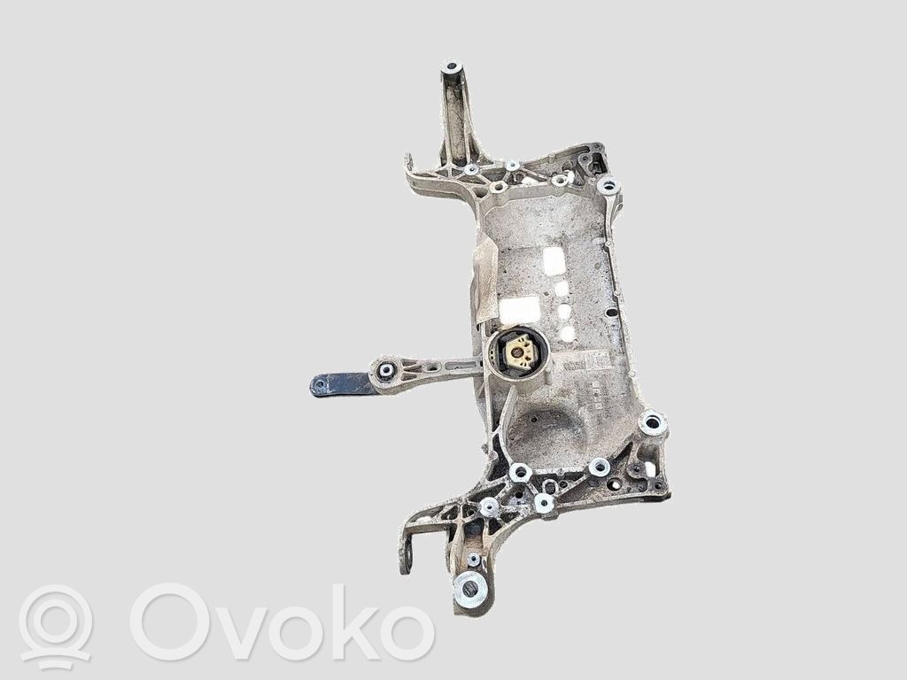 Subcadru frontal   7N0199369A