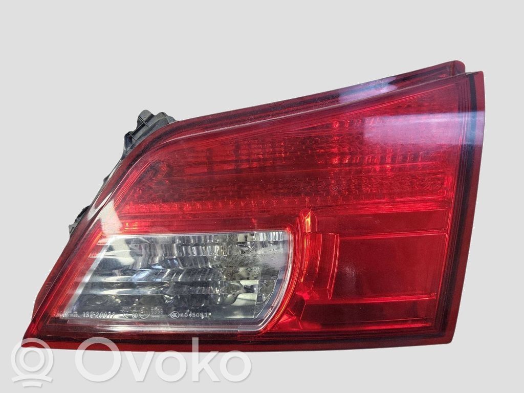 Subaru Outback Luci posteriori del portellone del bagagliaio 