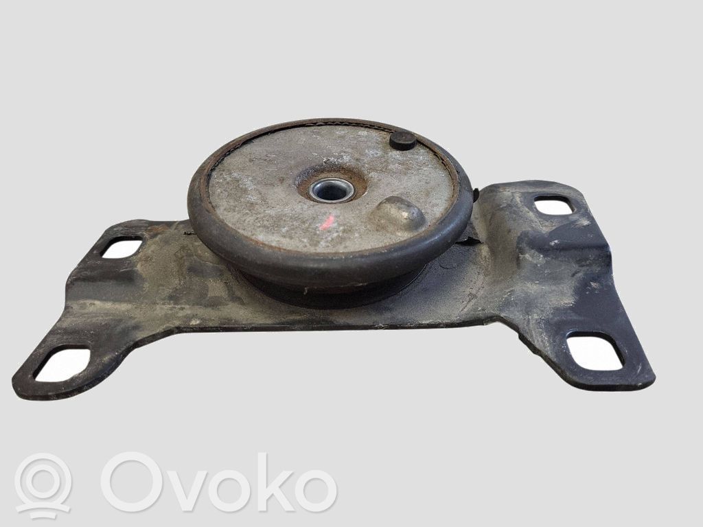 Moottorin kiinnikekorvake   5N517M121