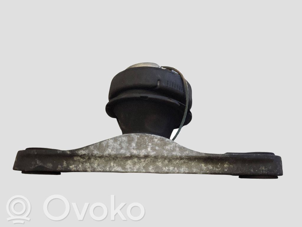 Volvo V40 Wspornik / Mocowanie silnika 